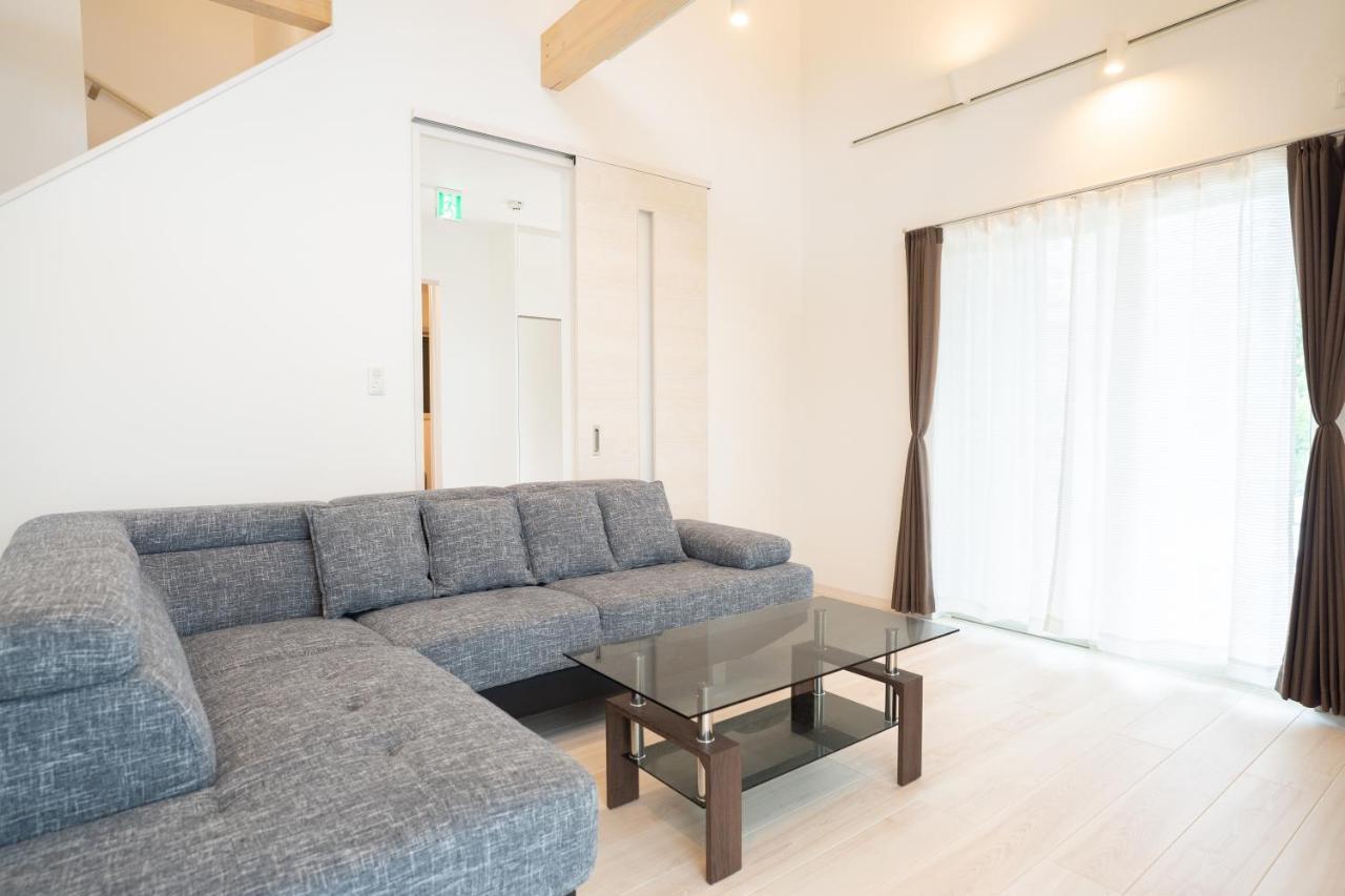 Comfy Resort Villa Onna Exteriör bild